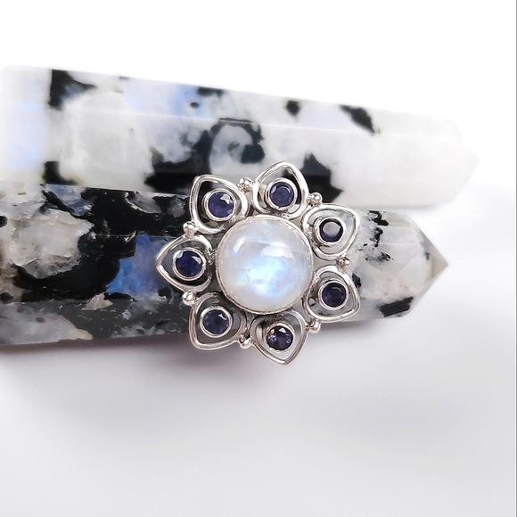925 Sterling Silver Rainbow Moonstone and Iolite Flower Ring Size 7.5 - Picture 14 of 16